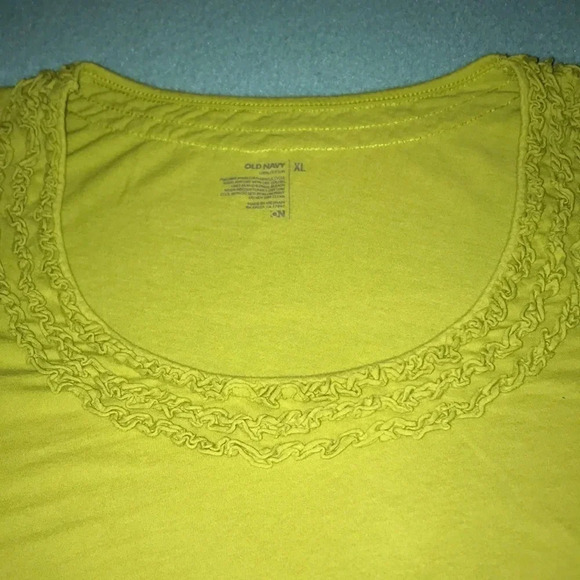 𝅺OLD NAVY top short sleeve scoop neck ruffle detail size XL - Picture 3 of 5